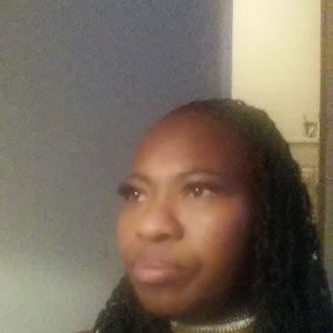 Meet your Posher, Charlotte